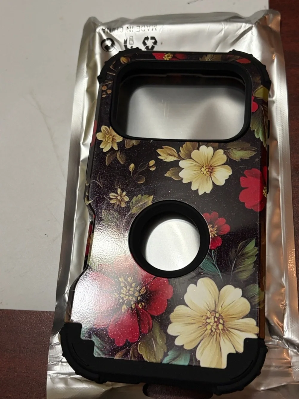 Pixi Protective Floral Phone Case — Black with Red & Gold Blooms iPhone 17 case